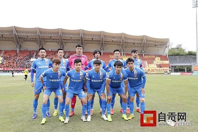 提前开香槟？追梦谈尼克斯球迷：别在夺冠之前就急着搞夺冠游行