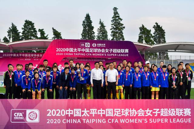 CBA季后赛四分之一决赛：北京队主场战胜广东队